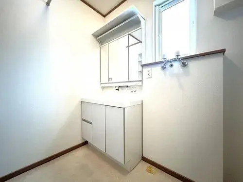 3LDK房源
函馆市 北海道 (20)