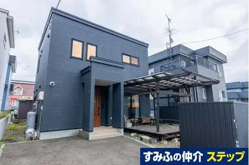 Akiya in Kitahiroshima