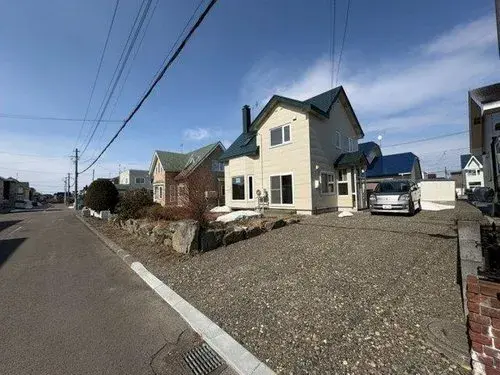 Akiya in Eniwa