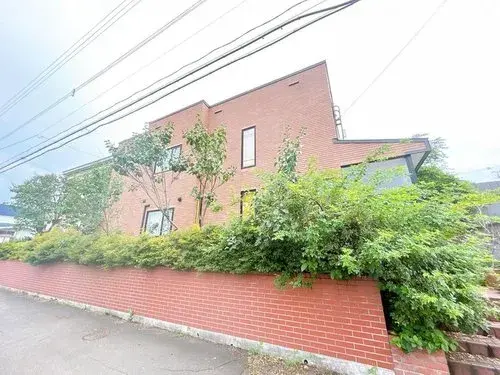 Akiya in Iwamizawa