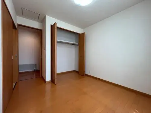 4LDK Yomogita Village Aomori Prefecture Property (9)