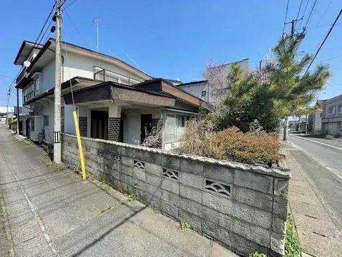 Akiya in Hachinohe
