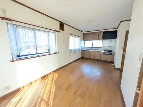 6-Bedroom Property Kitaibaraki City Ibaraki Prefecture (13)