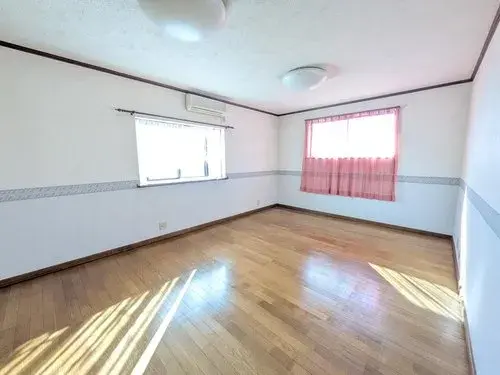 6-Bedroom Property Kitaibaraki City Ibaraki Prefecture (16)