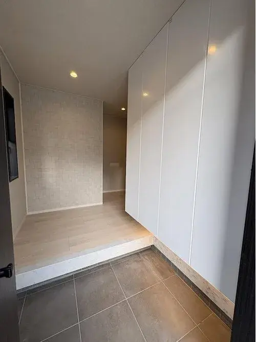 Slide 10