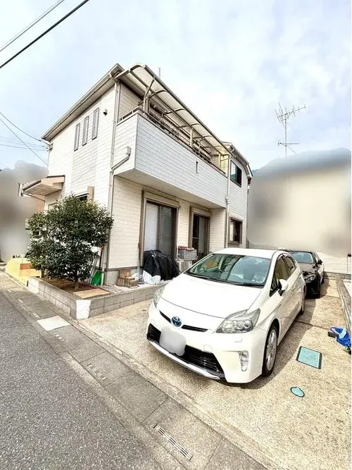 Akiya in Misato