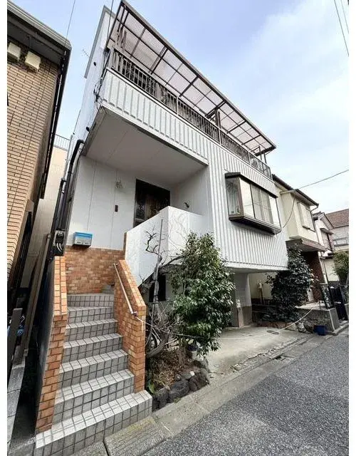 Akiya in Hasuda