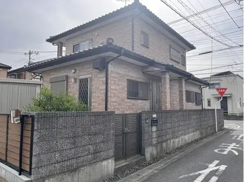 Akiya in Kuki