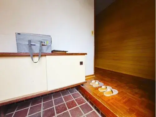 Slide 4