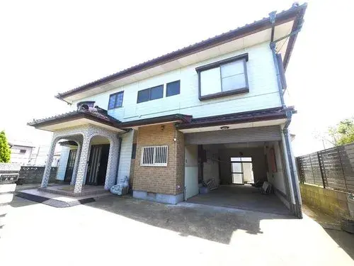 Akiya in Asahi