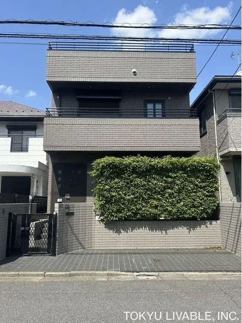 Akiya in Itabashi Ward