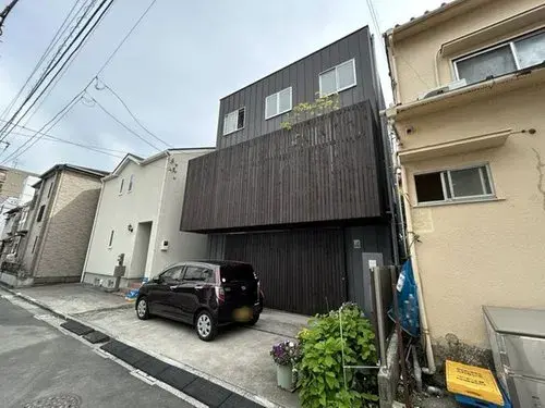 Akiya in Adachi Ward