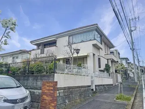 Akiya in Atsugi