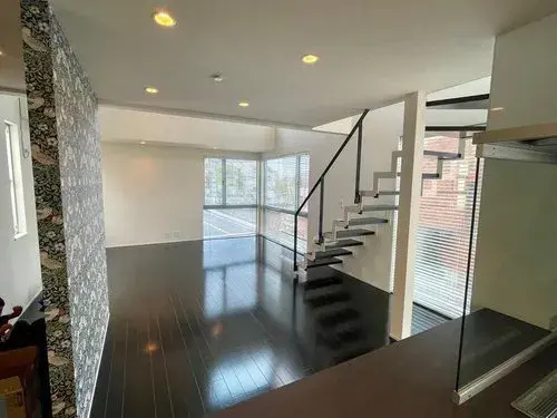 Kanagawa Prefecture Yokohama City 2 Bedroom Property (3)