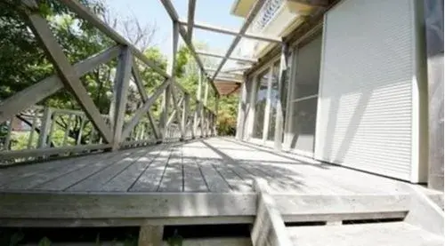 Slide 4