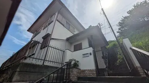 Akiya in Atsugi