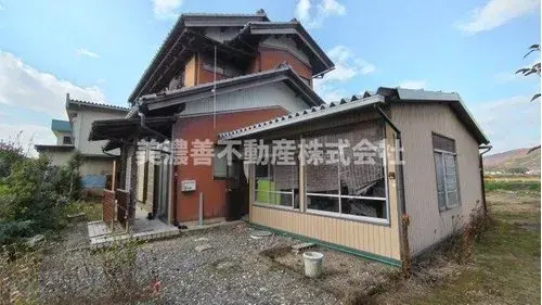 Akiya in Motosu