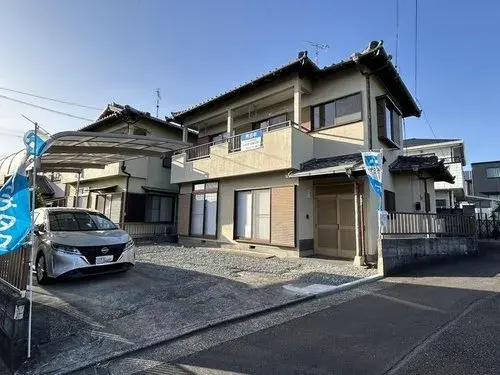Akiya in Fuji