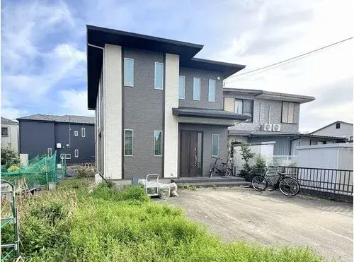 Akiya in Nagoya
