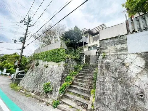 Akiya in Otsu