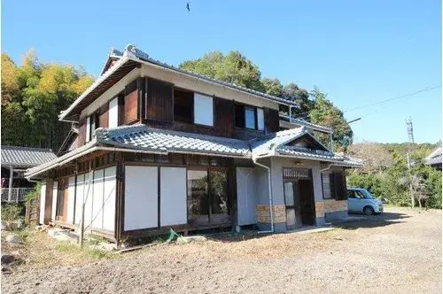 Akiya in Otsu