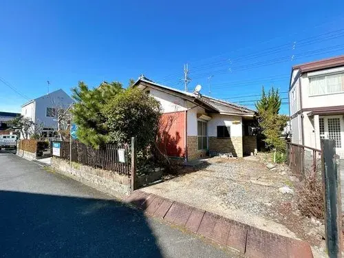 Akiya in Koka