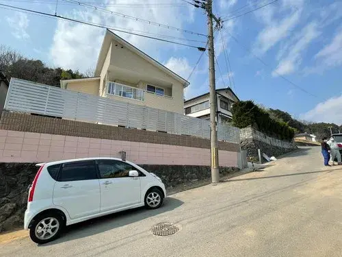 Slide 4