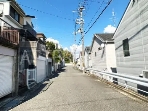 Akiya in Muko