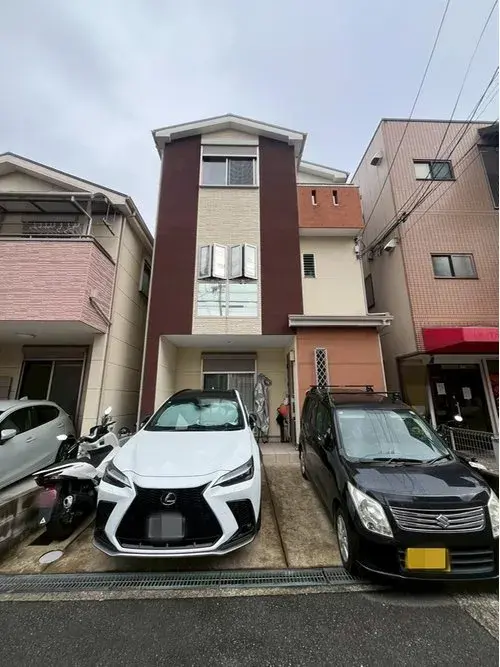 Akiya in Takatsuki