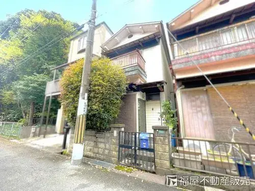 Akiya in Hirakata