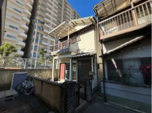 Akiya in Tsurumi Ward