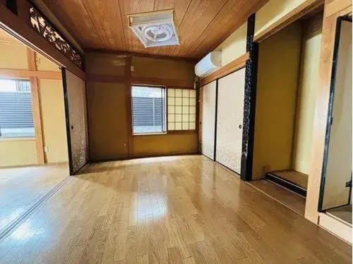 5DK property Kaizuka City Osaka Prefecture (2)