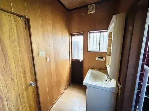 5DK property Kaizuka City Osaka Prefecture (11)