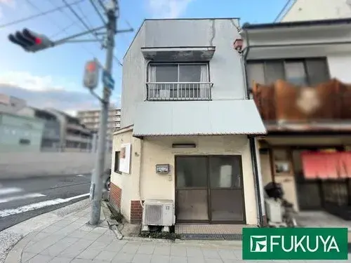 Akiya in Osaka