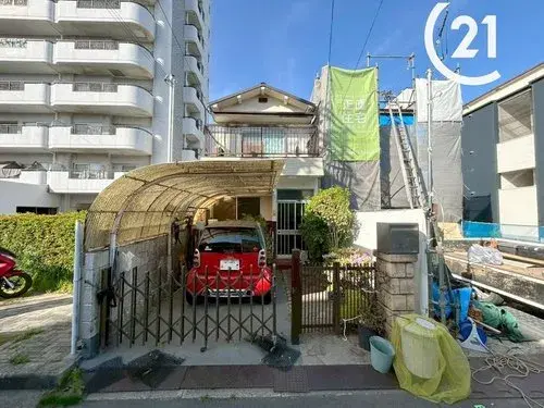 Akiya in Osaka