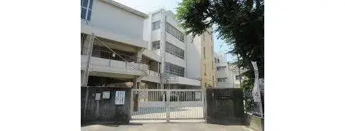 4LDK+S Property in Takaishi City, Osaka Prefecture (2)