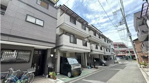 Akiya in 摄津市