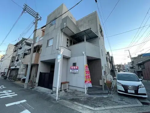 Akiya in Ville d'Osaka