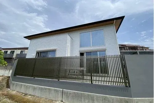Akiya in Akashi