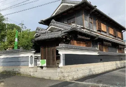 Akiya in Sakurai