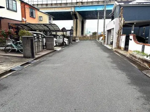 Slide 4