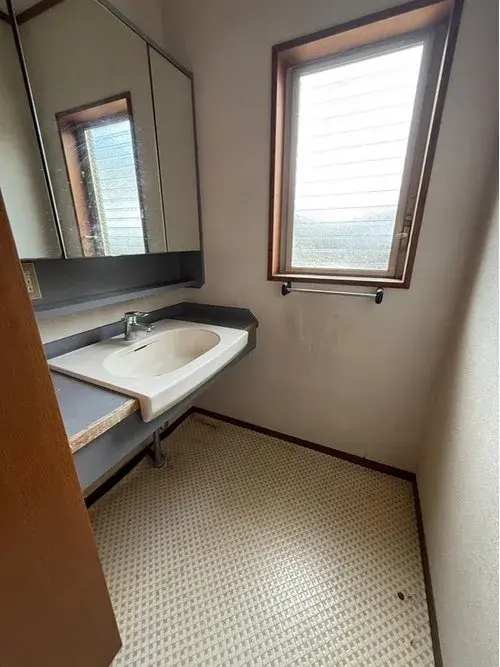 2-Bedroom Property Matsue City Shimane Prefecture (6)