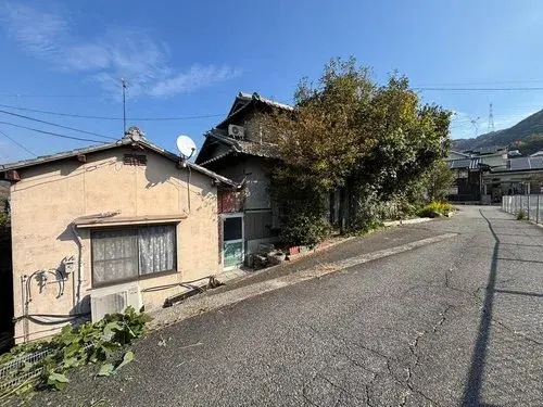 Akiya in 瀬戸内市