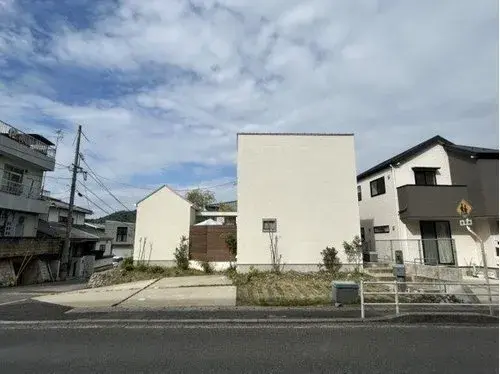 Akiya in Hiroshima