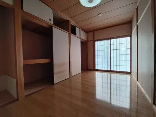 4LDK+3S Property Kure City Hiroshima Prefecture (8)
