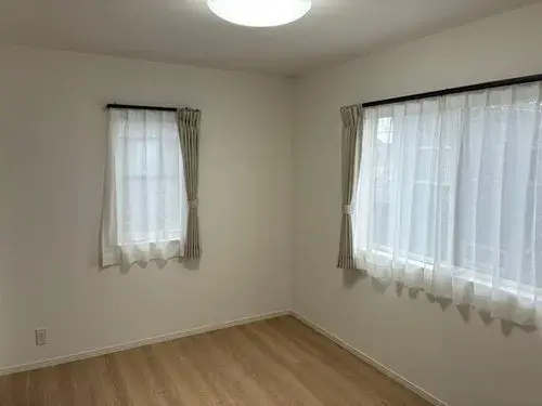5LDK Property Iwakuni City Yamaguchi Prefecture (4)