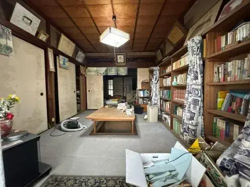 8DK+S
Propriété Ville de Sanuki Préfecture de Kagawa (11)