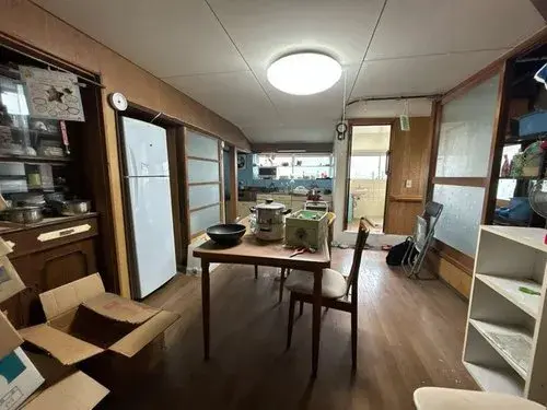 8DK+S
Propriété Ville de Sanuki Préfecture de Kagawa (5)