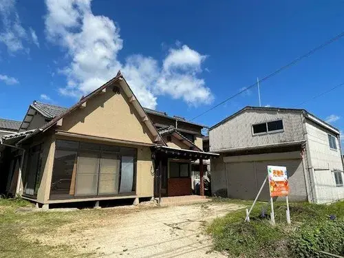 Akiya in Imabari