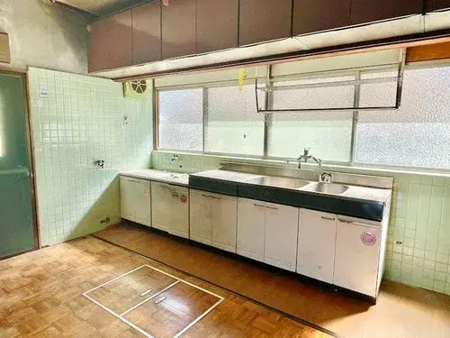 Ehime Prefecture Imabari City 10DK Property (14)